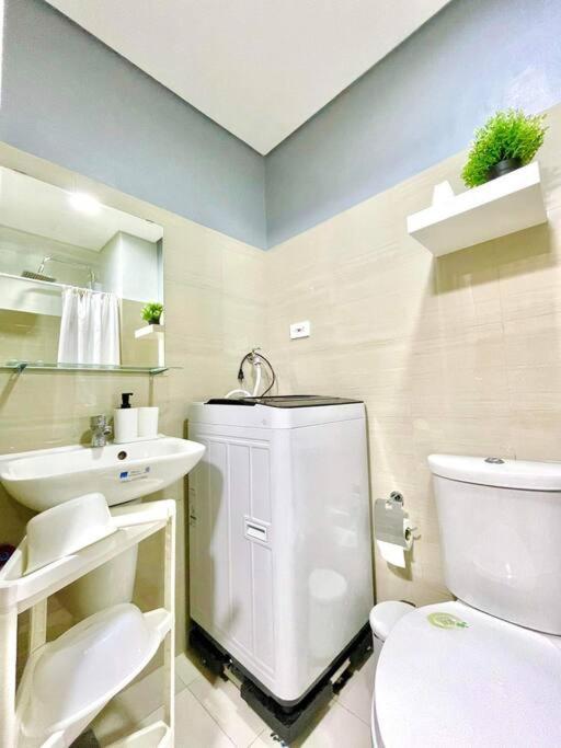 Fully Equipped 1Br Condo At Shore2 Near To Moa Manila Exteriér fotografie