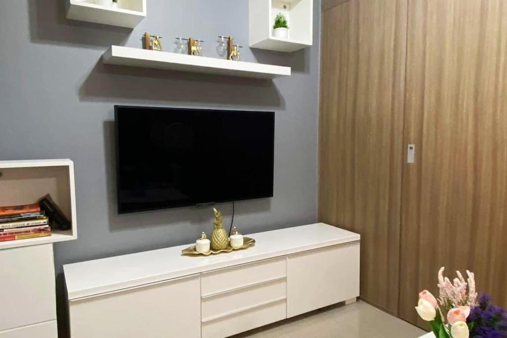 Fully Equipped 1Br Condo At Shore2 Near To Moa Manila Exteriér fotografie