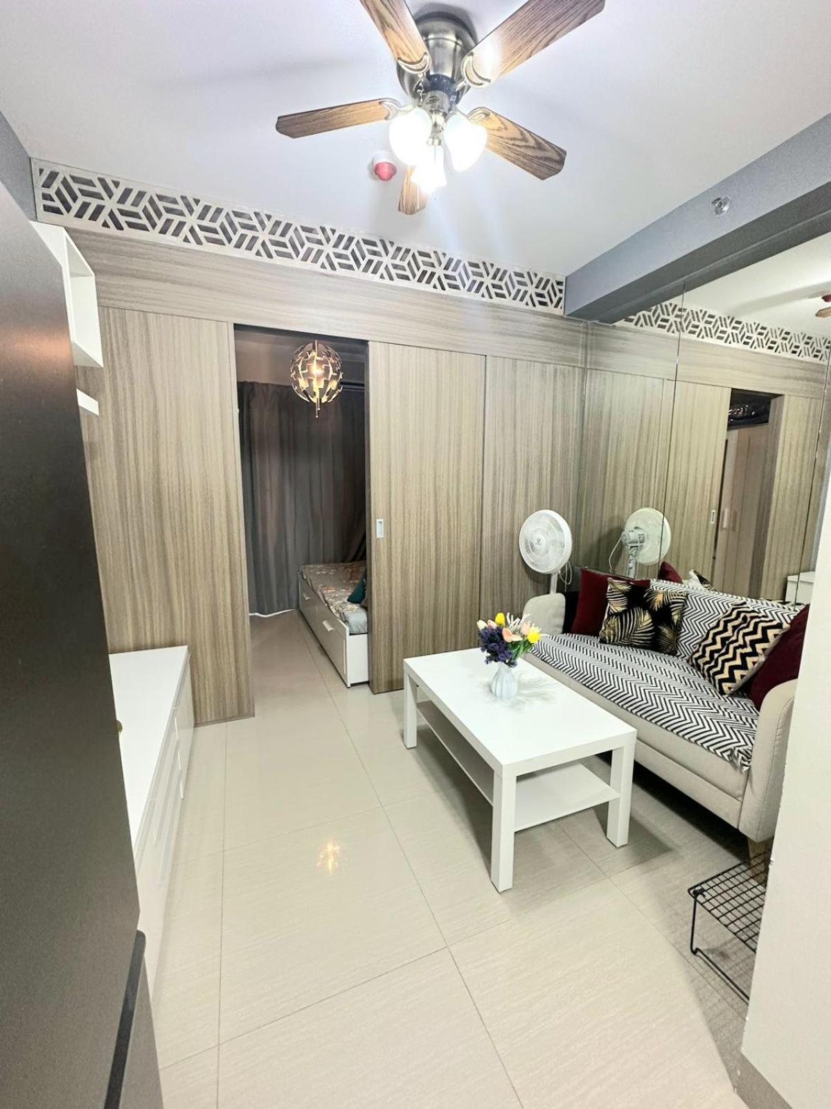 Fully Equipped 1Br Condo At Shore2 Near To Moa Manila Exteriér fotografie